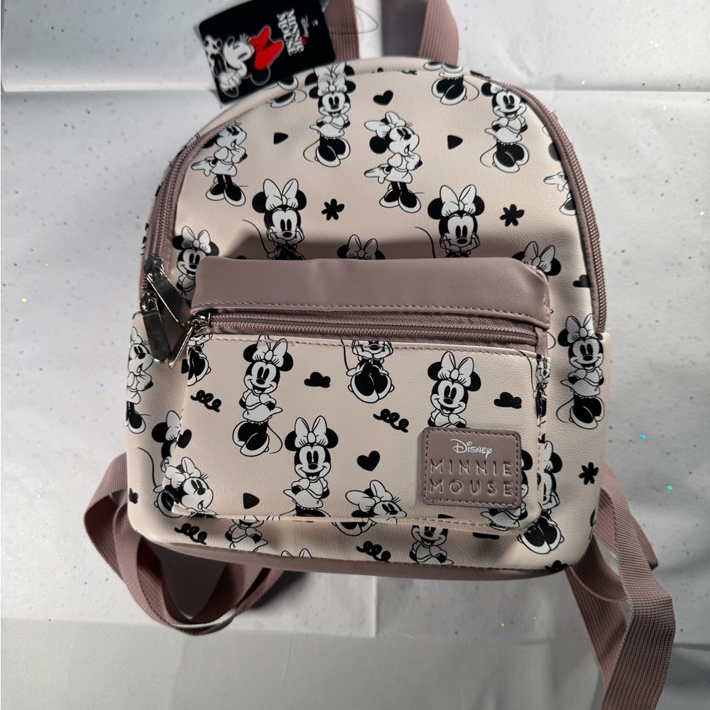 NWT Disney Minnie Mouse cream/mauve backpack. Disneyworld disneyland
